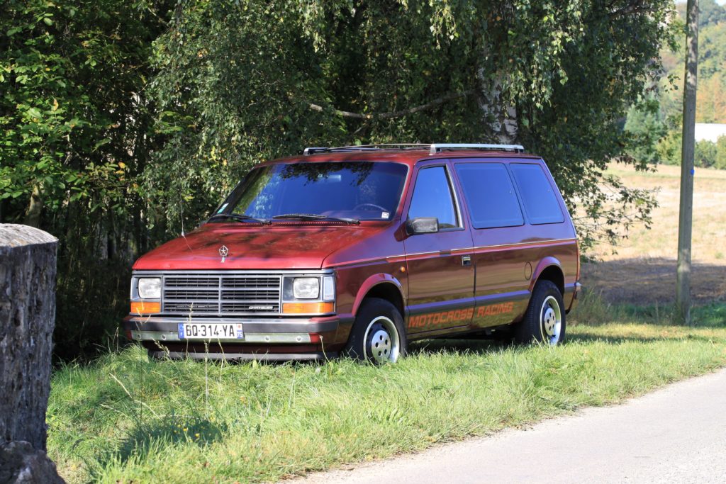 chrysler voyager 1990 interieur