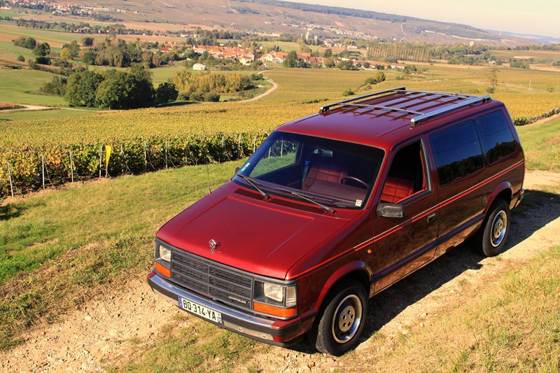 Chrysler Voyager SE 2.5 L 1990 -